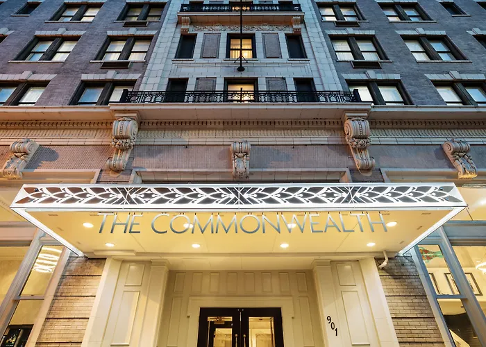 Pet Friendly hotel: The Commonwealth