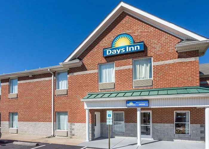 Jacuzzi hotel: Days Inn By Wyndham, Glen Allen - Richmond North